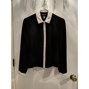 Ann Tayloor Everyday Blazer